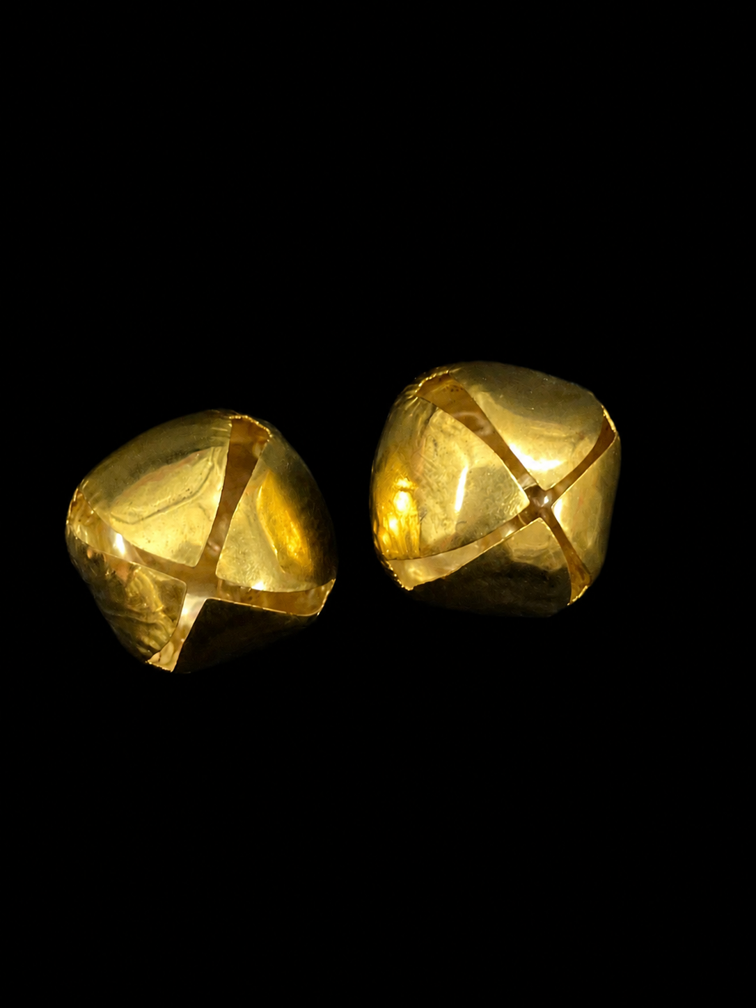 Big size golden ghughra