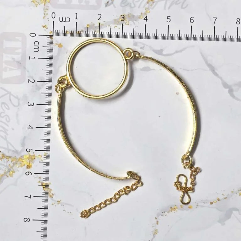 Bracelet Round Base with Chain