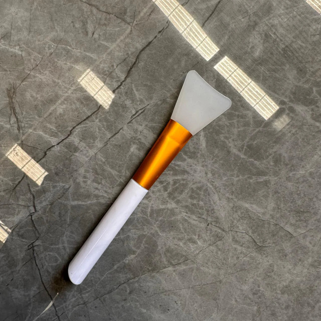 Silicone brush