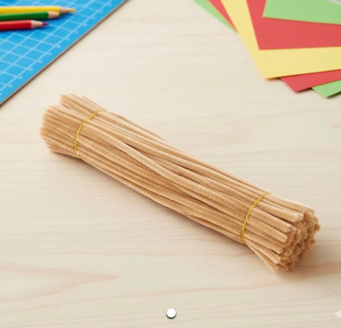 Light brown Pipe cleaner