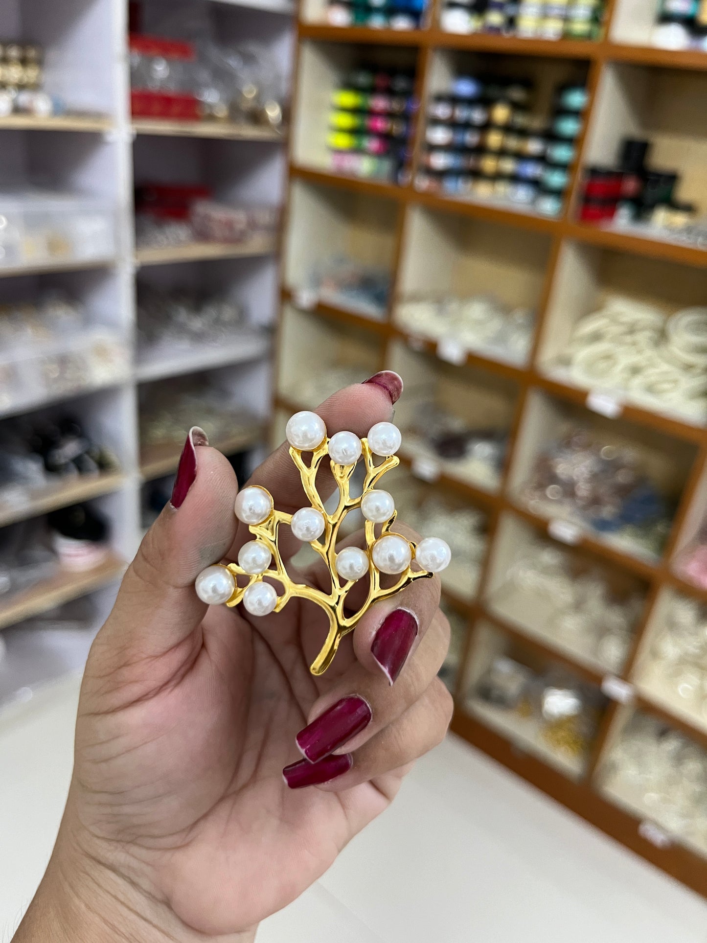 Pearl Embellished Broach 03