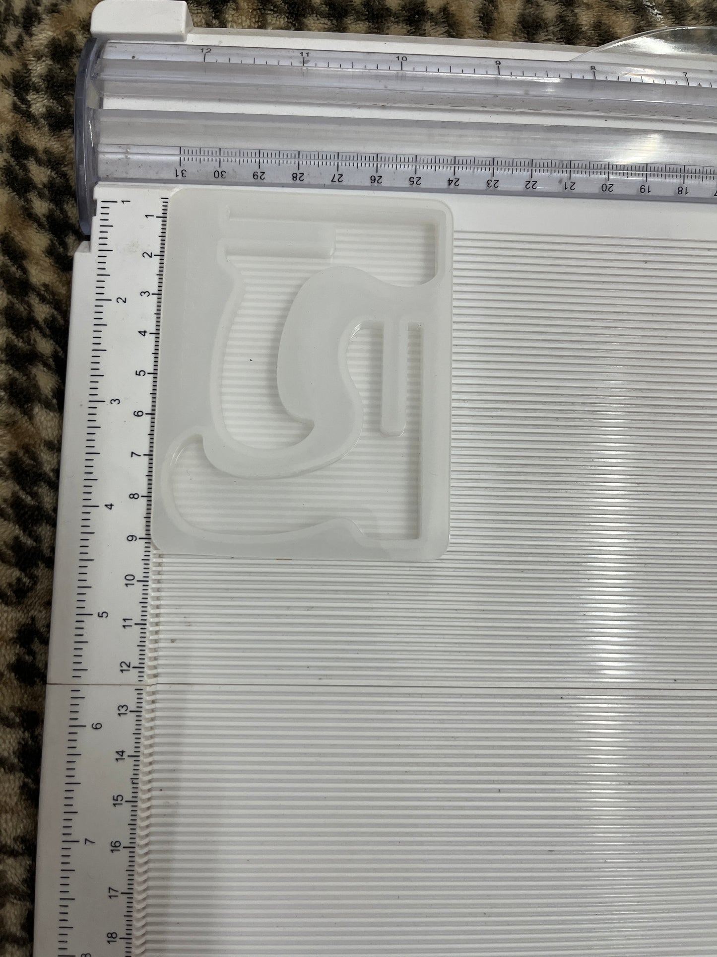 Silicon stand mould
