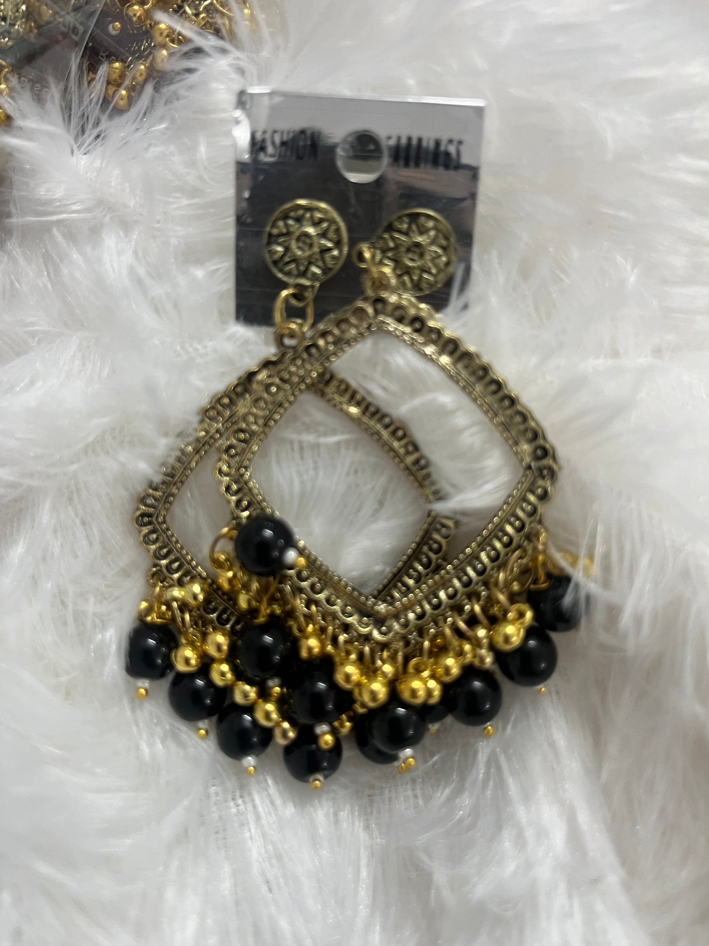 Square jumka with black Moti (golden)