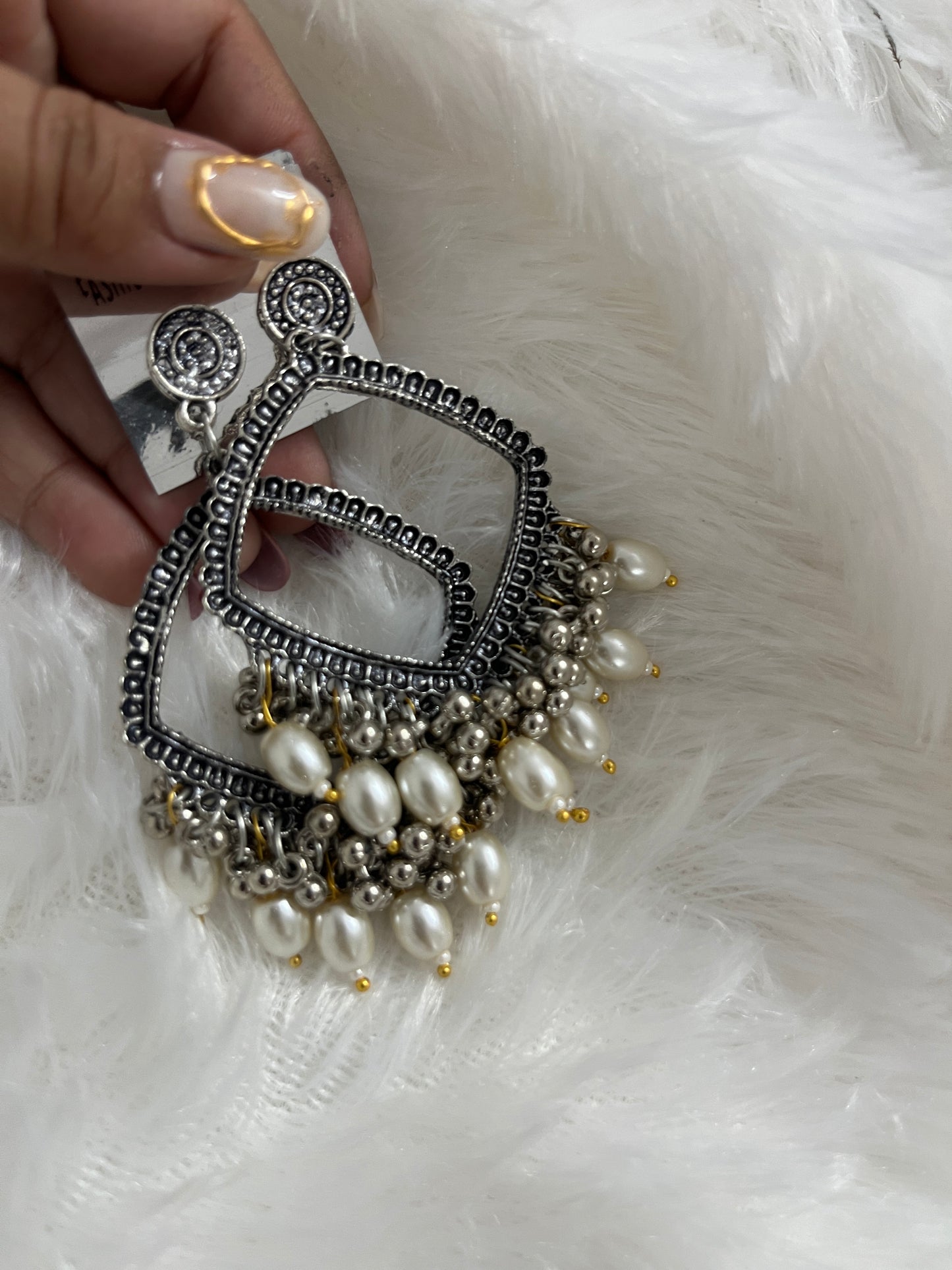 Square  jumka with white Moti (silver)