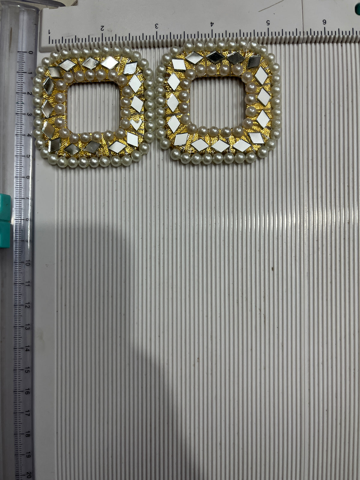Pearl round (square)