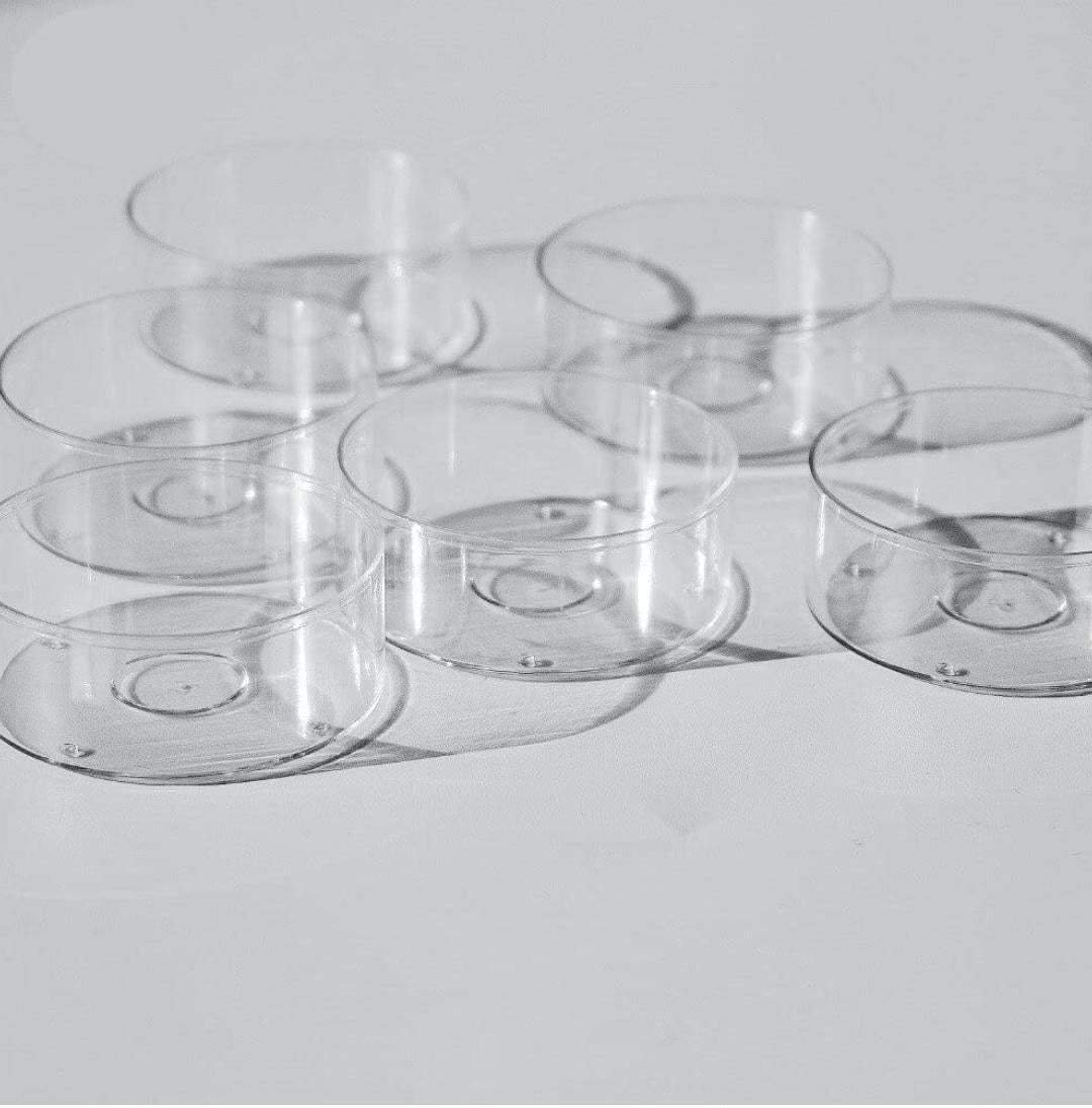 Round polycarbonated cup mould