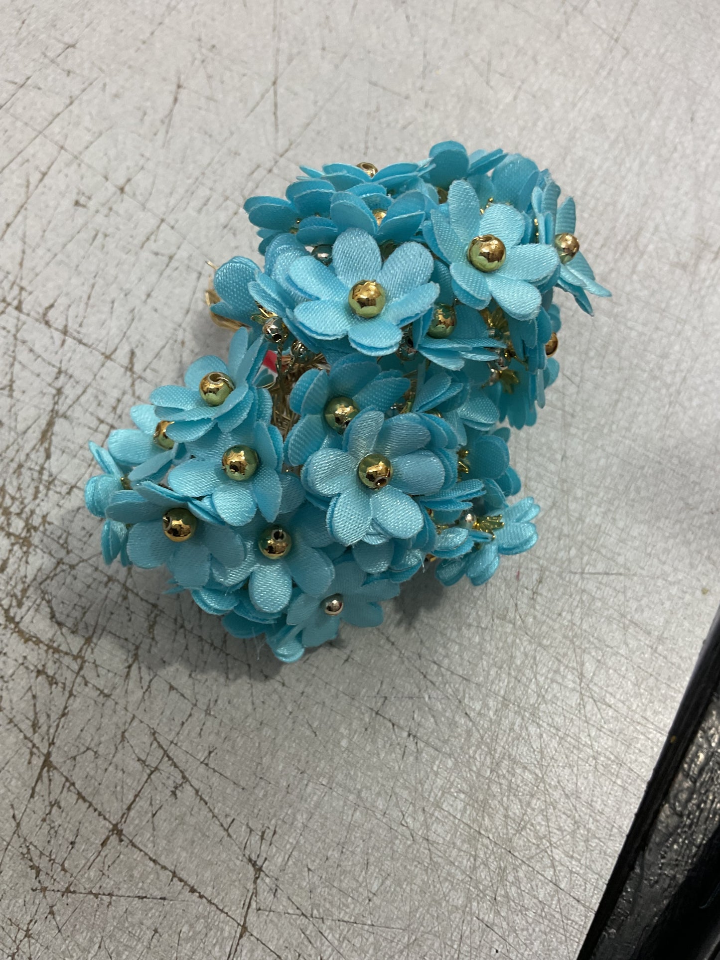 Decorative artificial flower multicolour