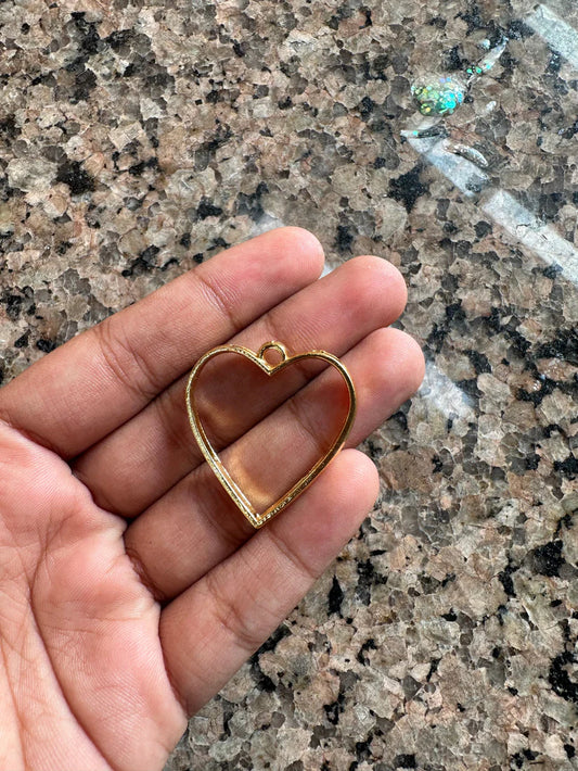 Heart gold bezel