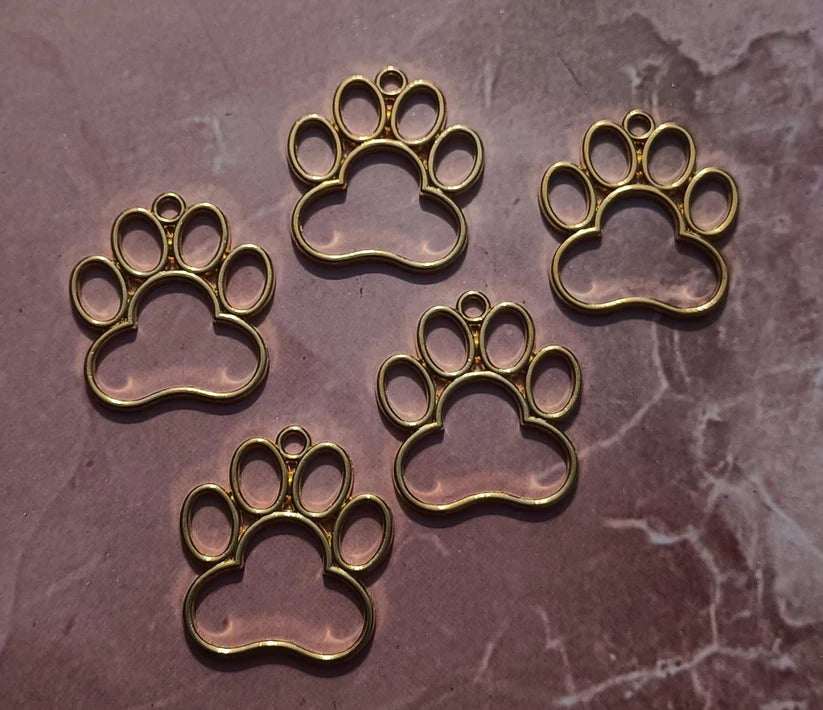Paw bezel