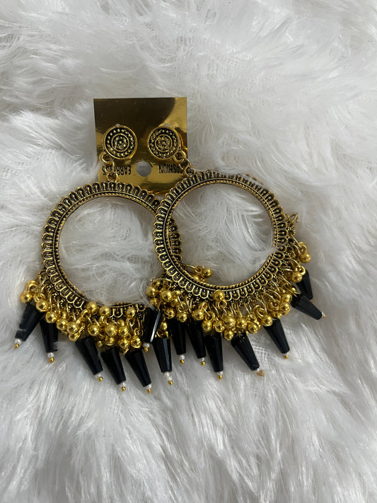 Round jumka with Black Moti (golden)