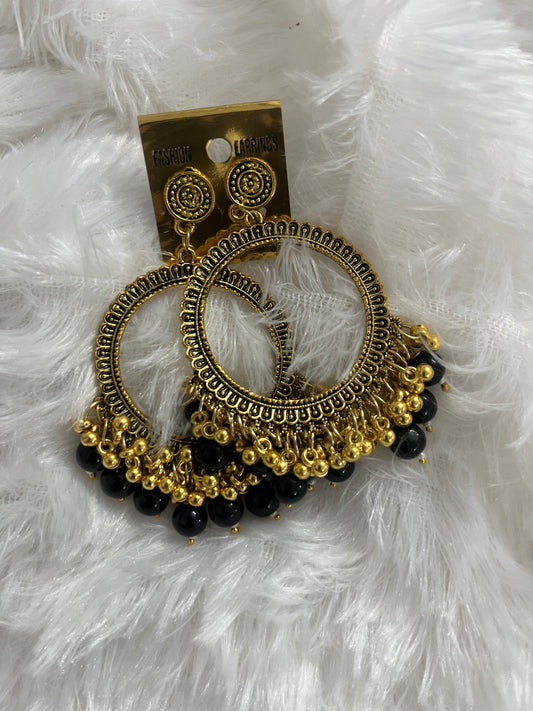Round jumka with black Moti (golden)