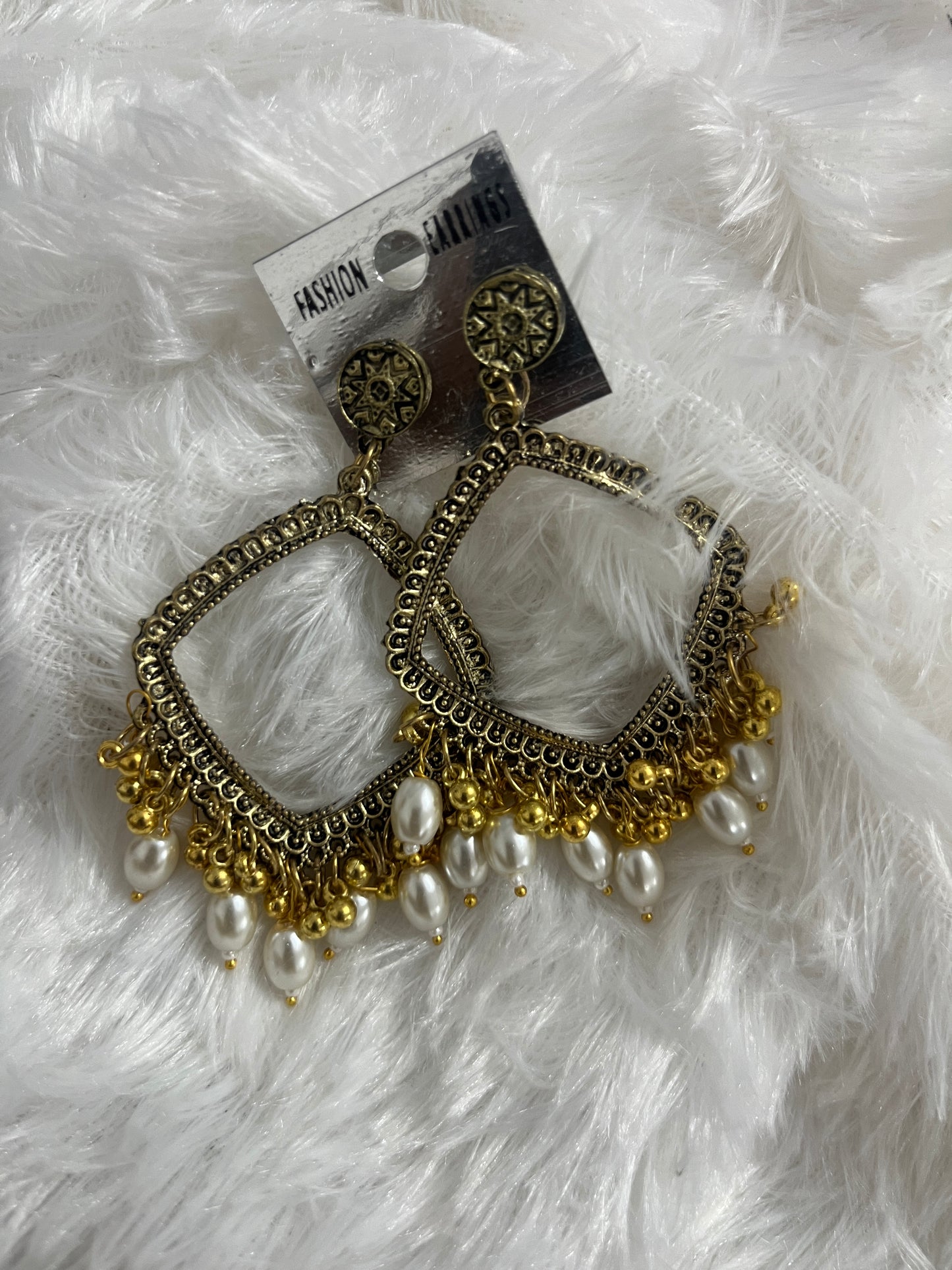 Square  jumka with white Moti (golden)