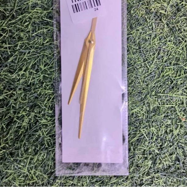 Golden hands / Clock Needles